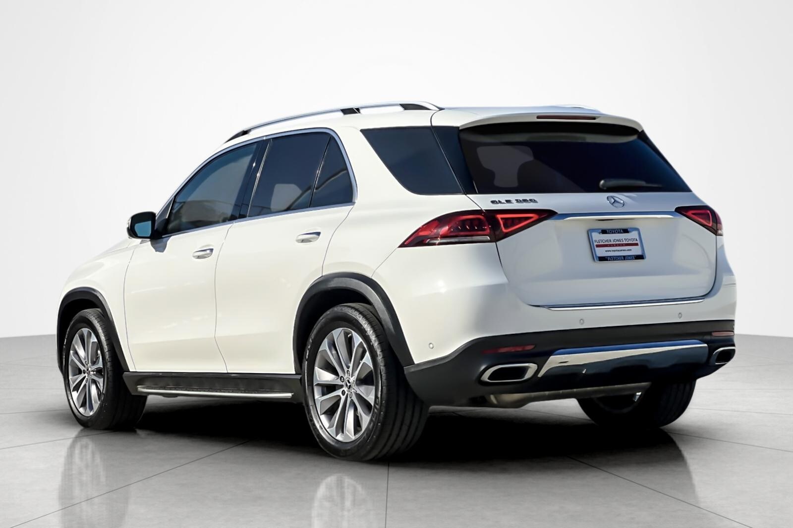 2022 Mercedes Benz GLE 350 photo 3