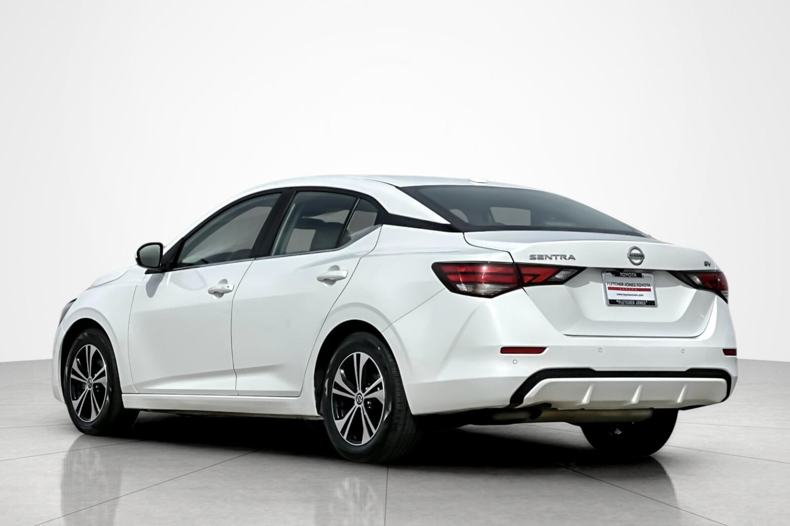 2023 Nissan Sentra SV photo 3