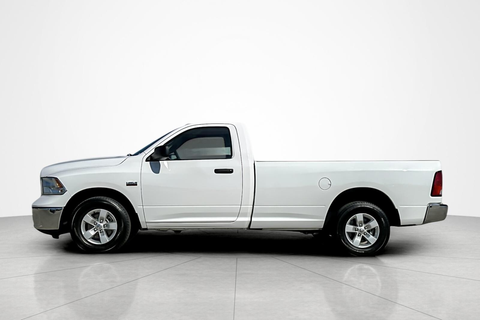 2020 Ram 1500 Classic Tradesman photo 2