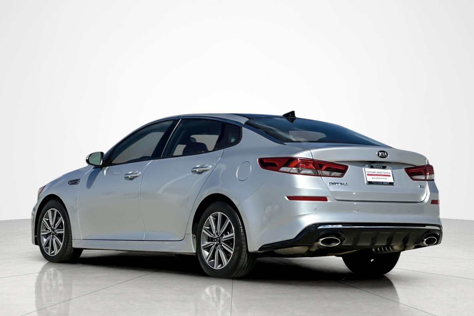 2019 Kia Optima EX photo 3