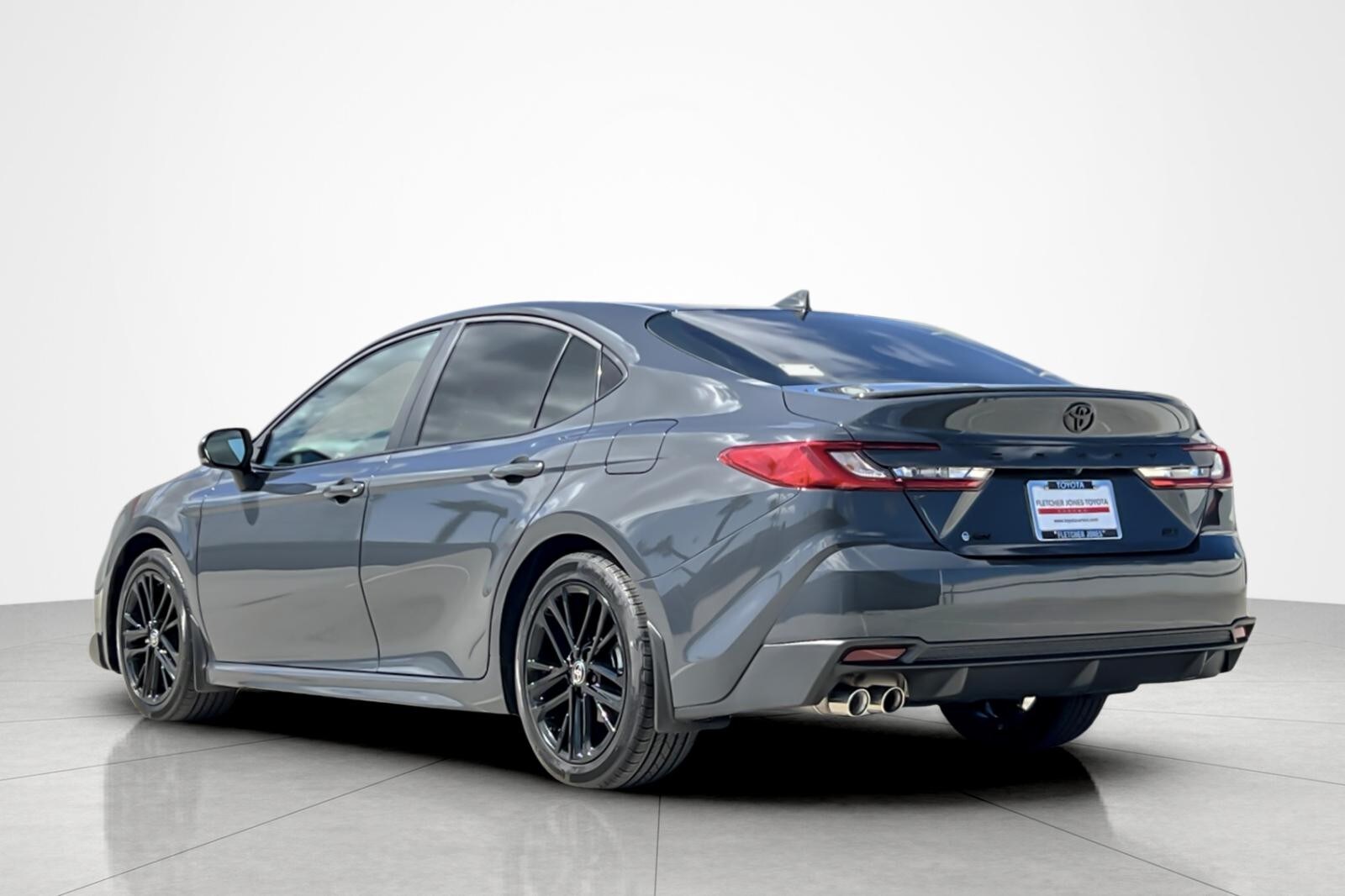 2025 Toyota Camry SE photo 2