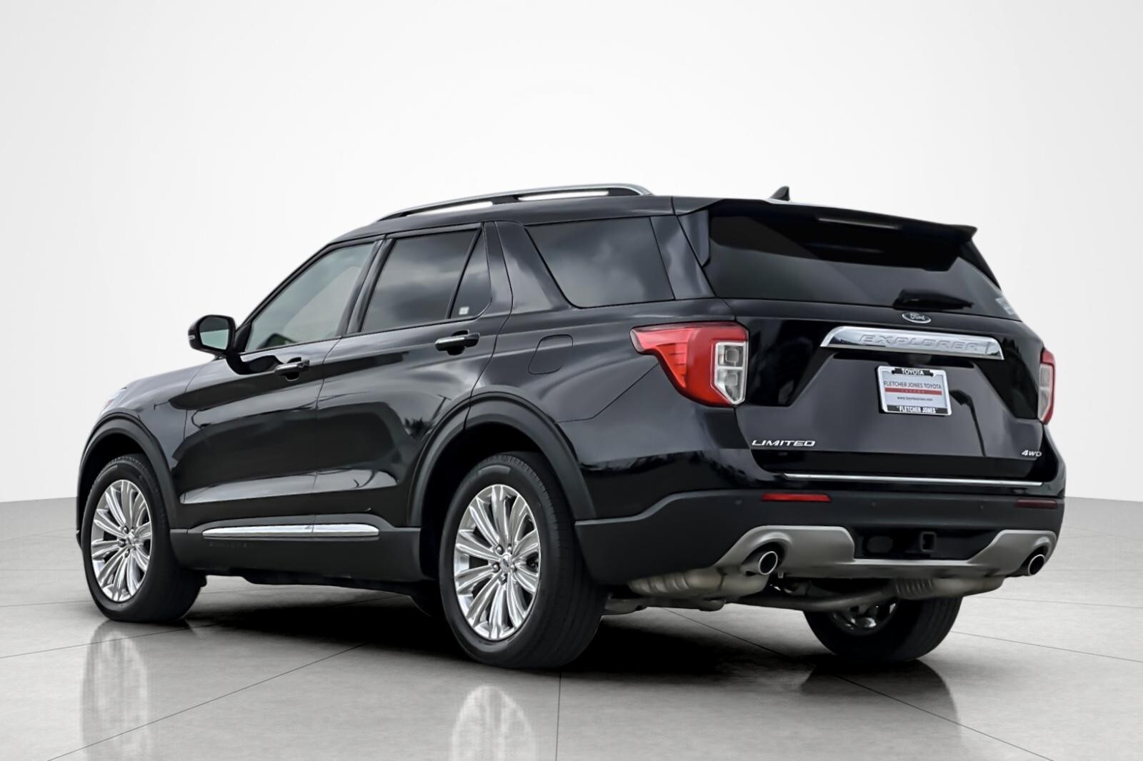 2023 Ford Explorer Limited photo 3