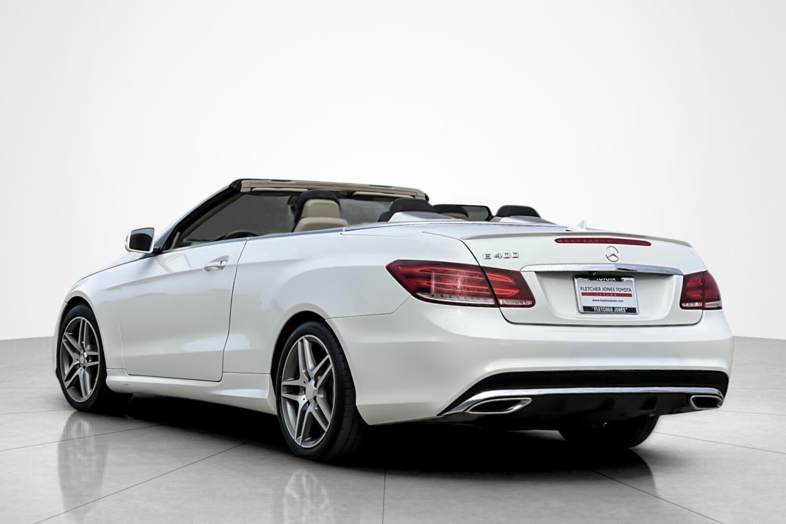 2016 Mercedes Benz E 400 photo 3
