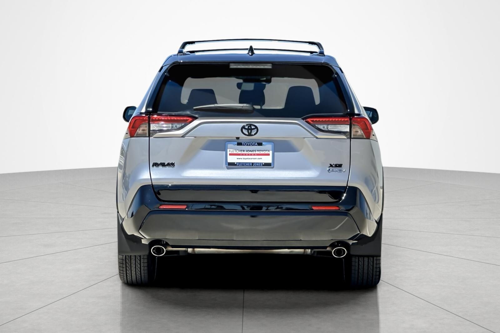 2025 Toyota RAV4 Hybrid XSE photo 4