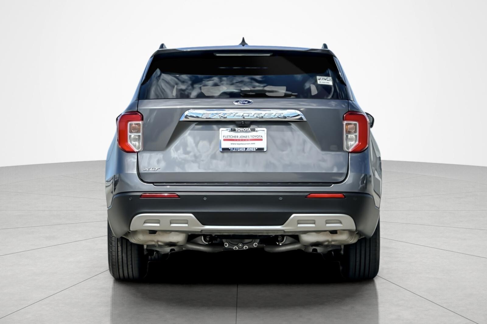 2022 Ford Explorer XLT photo 4