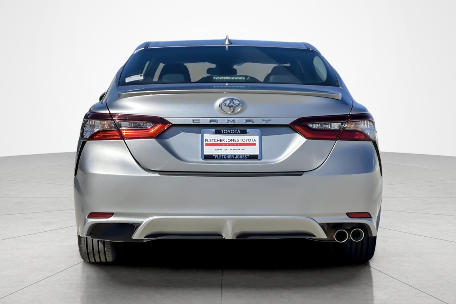 2022 Toyota Camry SE photo 4