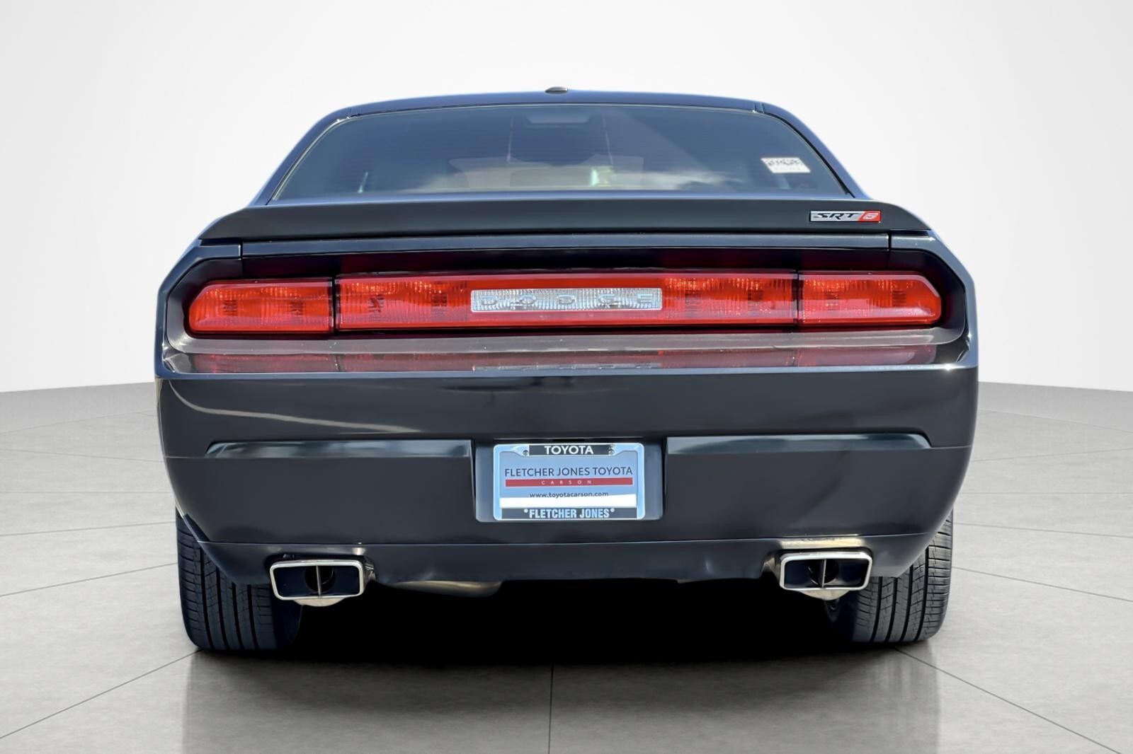 2010 Dodge Challenger SRT8 photo 3