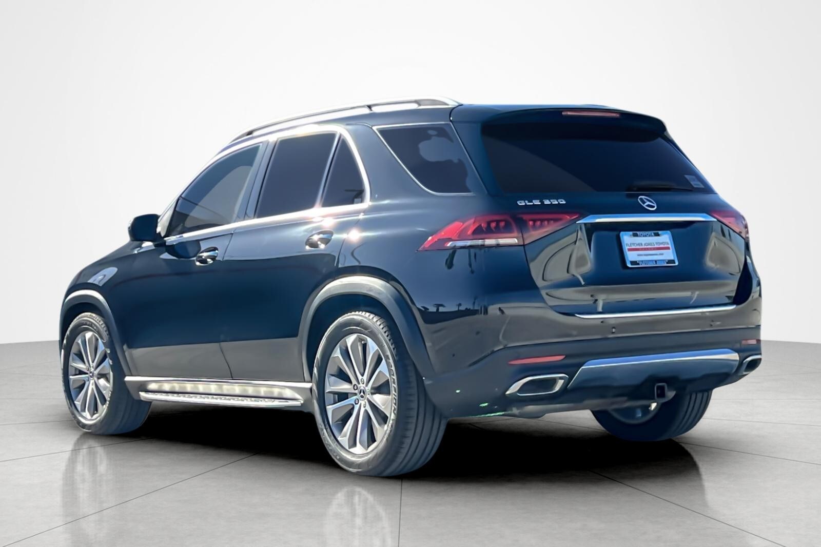 2021 Mercedes Benz GLE 350 photo 3