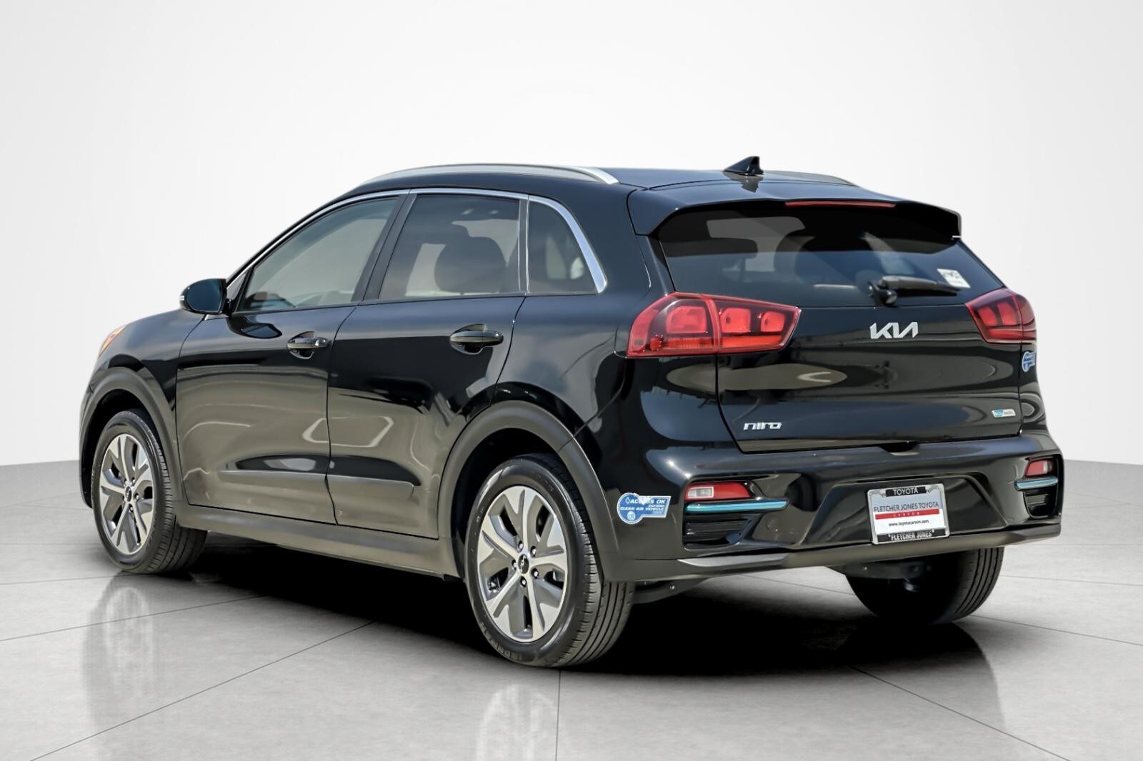 2022 Kia Niro EV EX photo 3