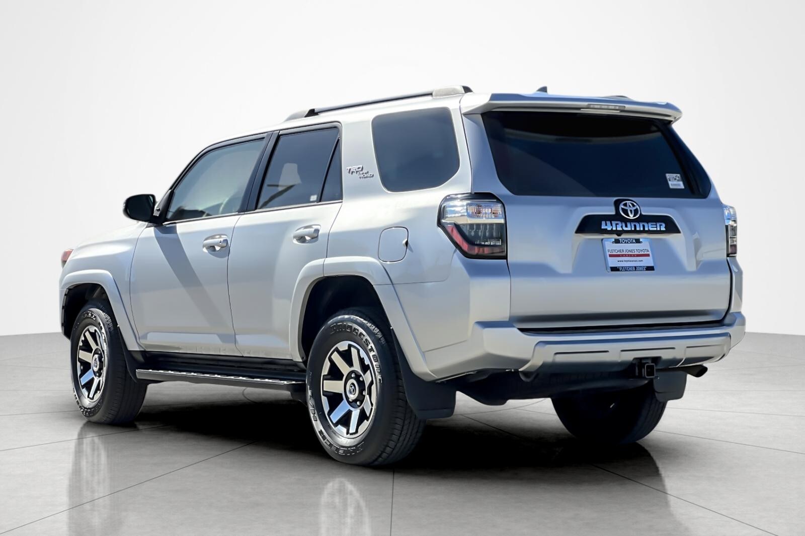 2023 Toyota 4Runner TRD Premium photo 3