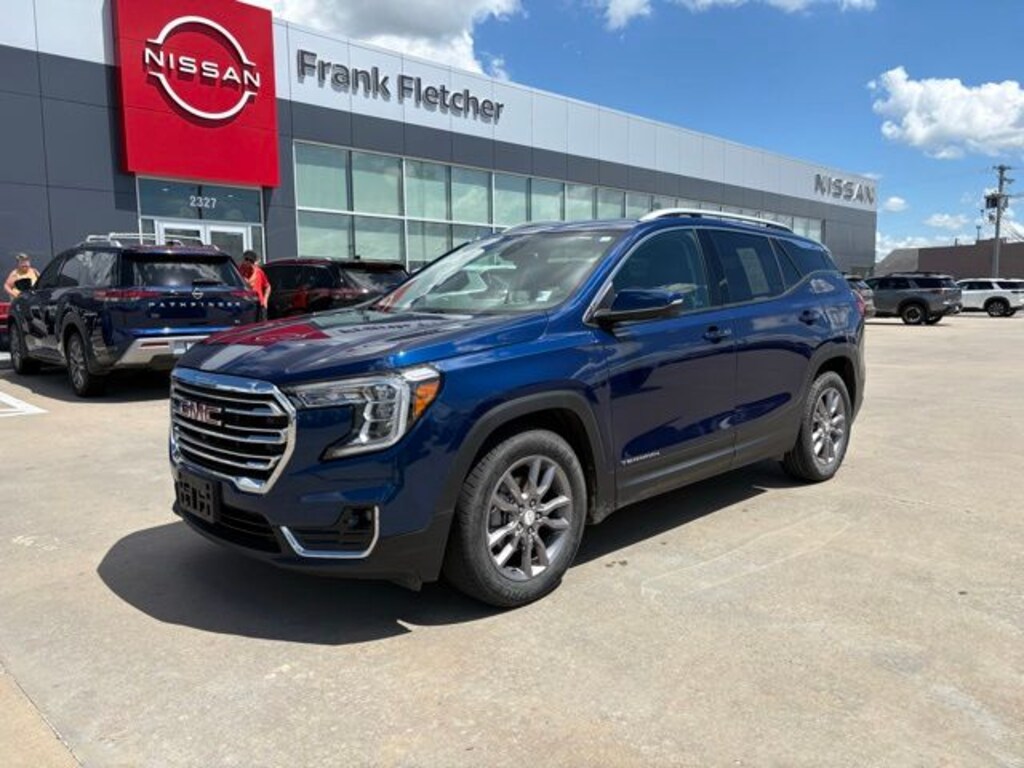 Used 2023 GMC Terrain SLT SUV