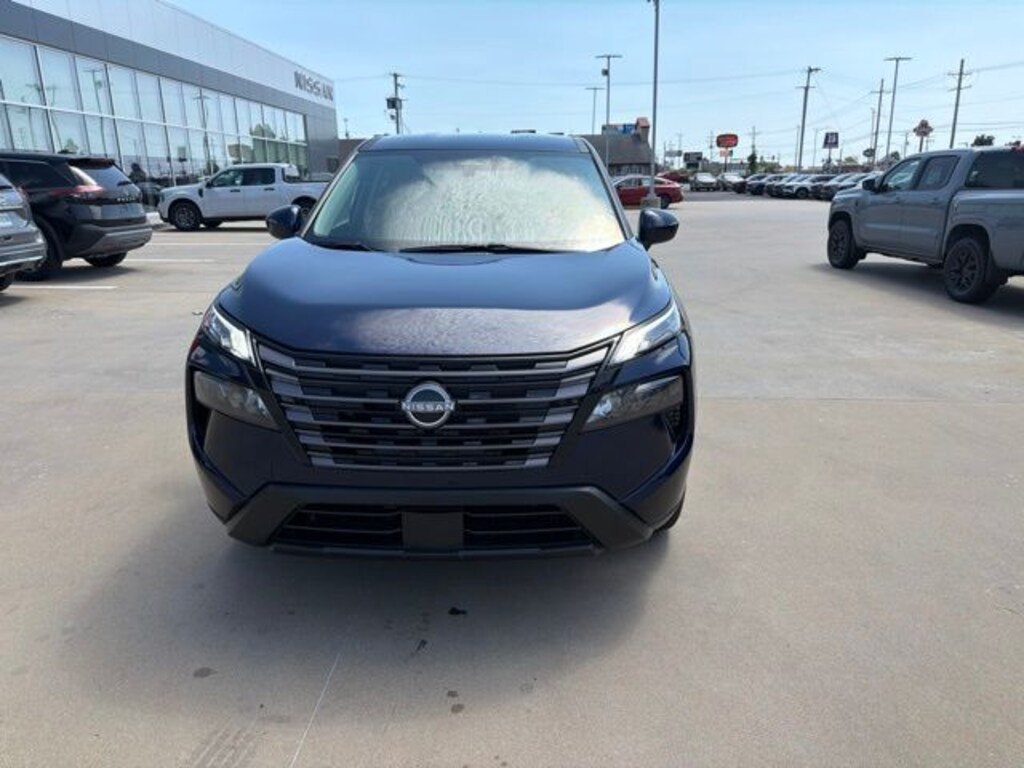 New 2026 Nissan Rogue SV SUV