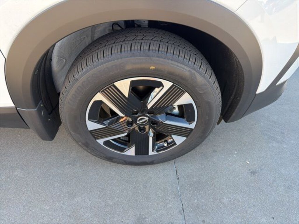 New 2026 Nissan Kicks SV SUV