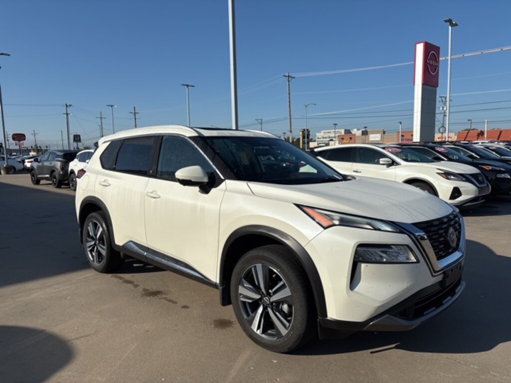 Used 2023 Nissan Rogue SL SUV