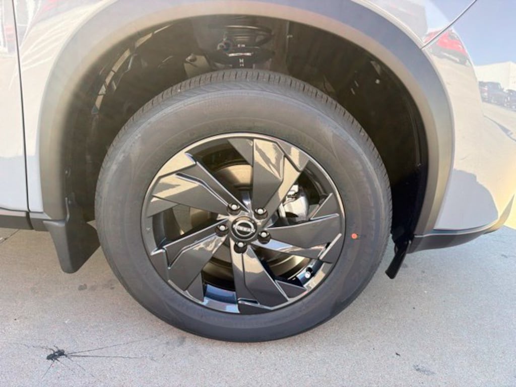 New 2026 Nissan Rogue SV SUV