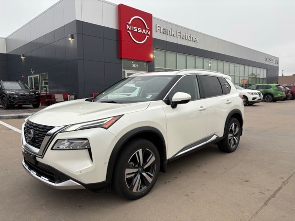 Used 2023 Nissan Rogue Platinum SUV