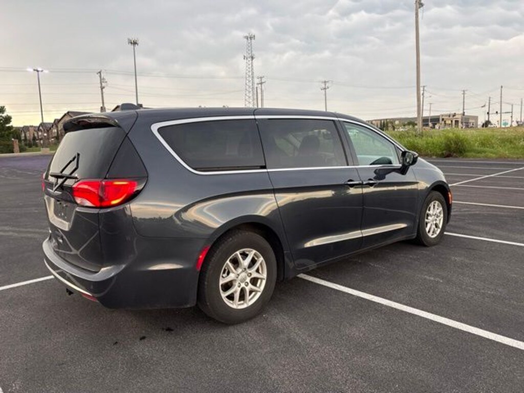 Used 2020 Chrysler Pacifica Touring Van Passenger Van