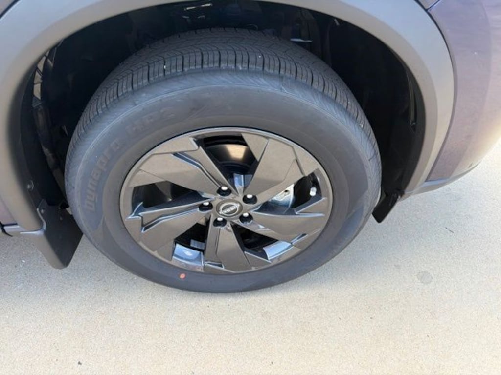 New 2026 Nissan Rogue SV SUV