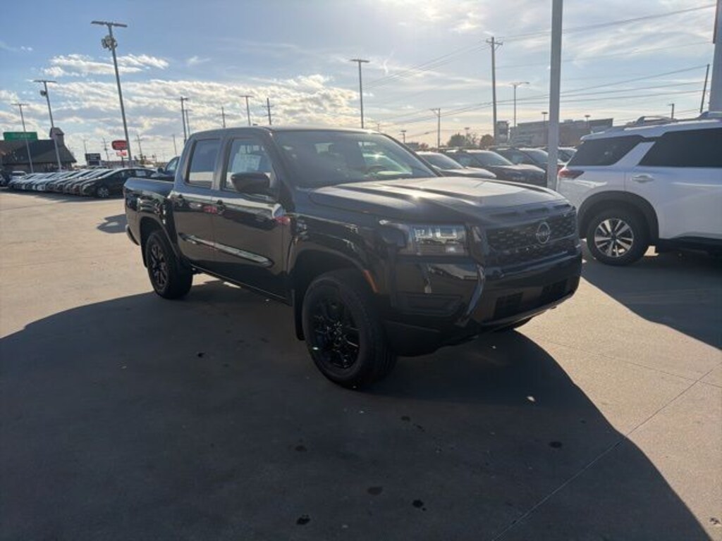 New 2026 Nissan Frontier SV Truck Crew Cab