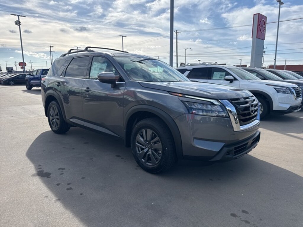 New 2025 Nissan Pathfinder SV SUV