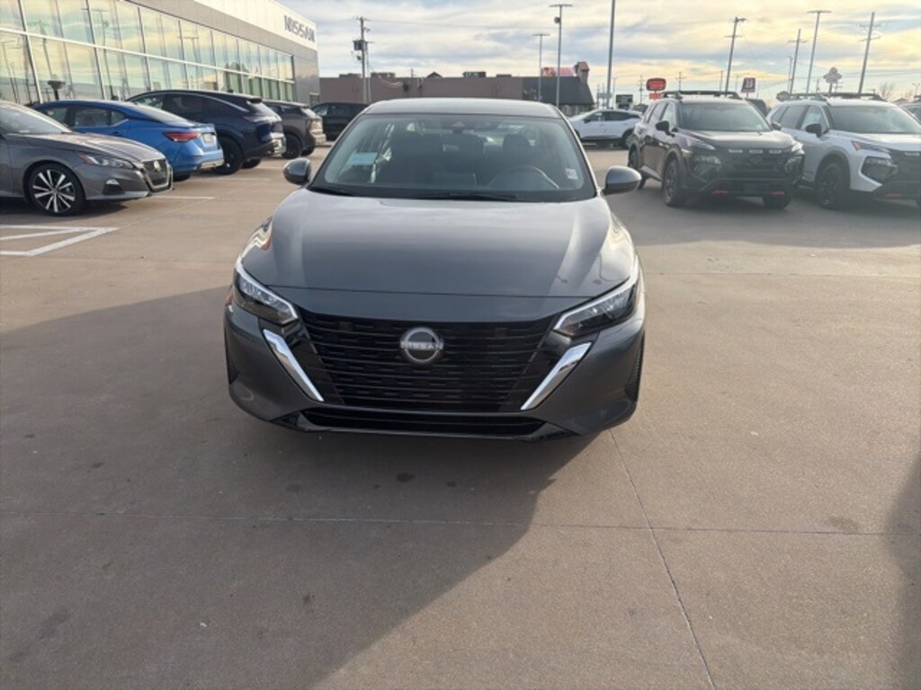 New 2025 Nissan Sentra SV Sedan