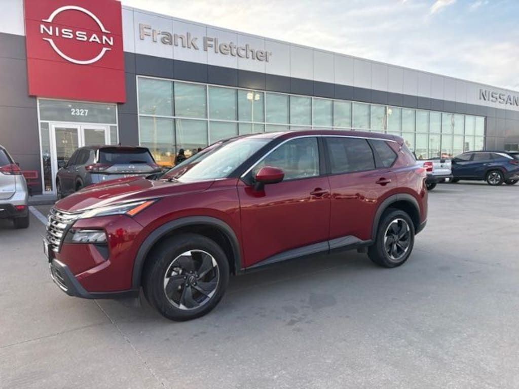 Used 2025 Nissan Rogue SV SUV