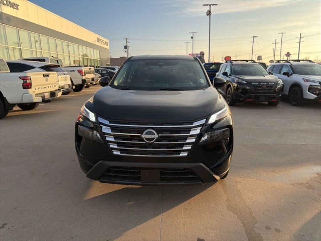 New 2026 Nissan Rogue SV SUV