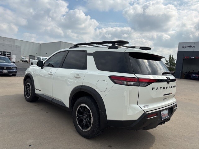 2024 Nissan Pathfinder Rock Creek photo 4