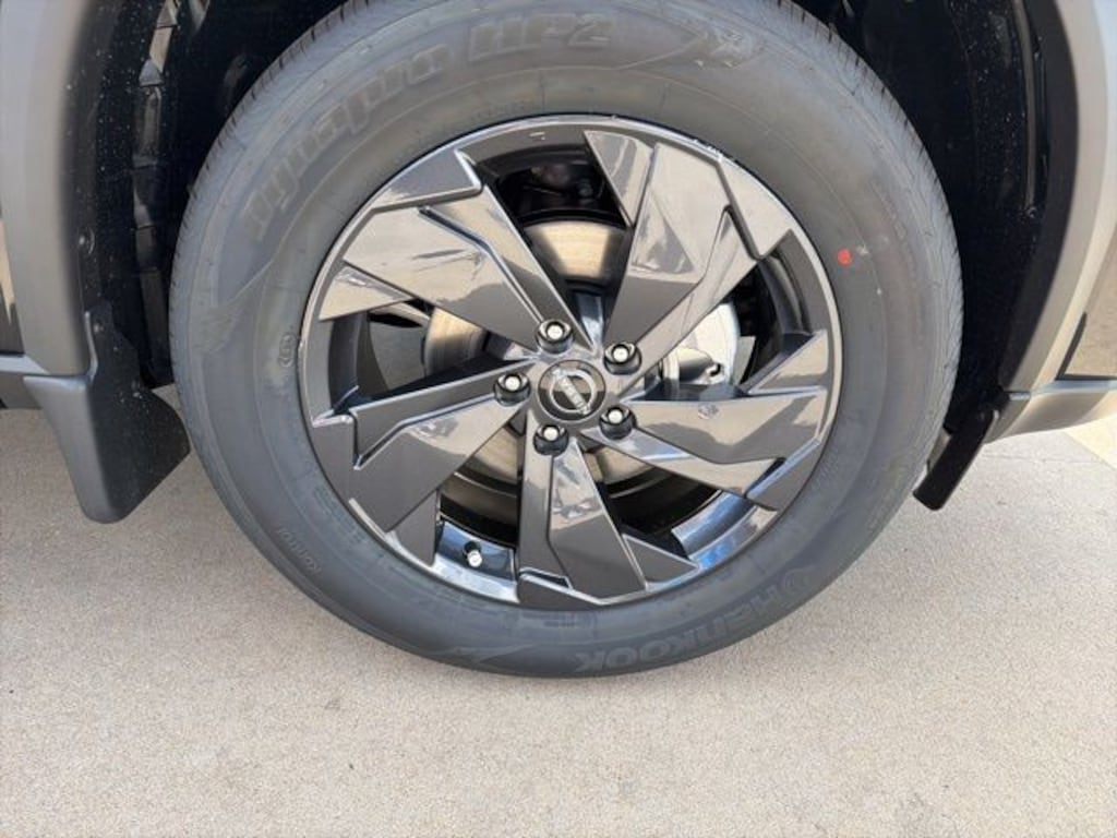 New 2026 Nissan Rogue SV SUV