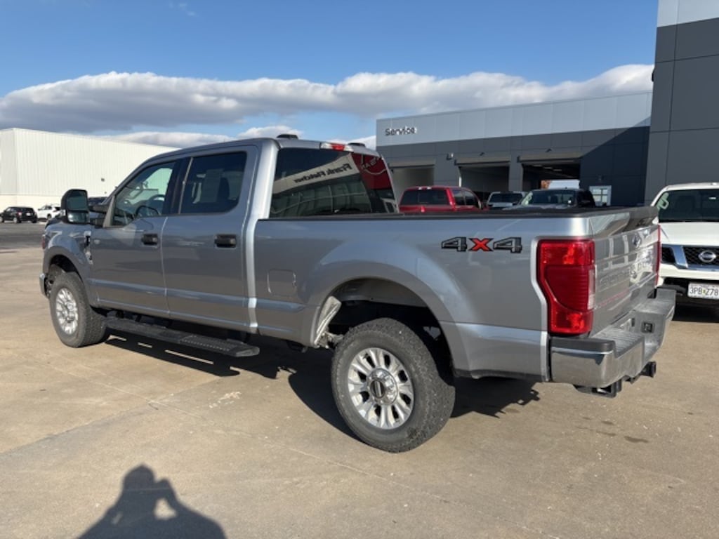 Used 2020 Ford F-250SD XLT Truck Crew Cab