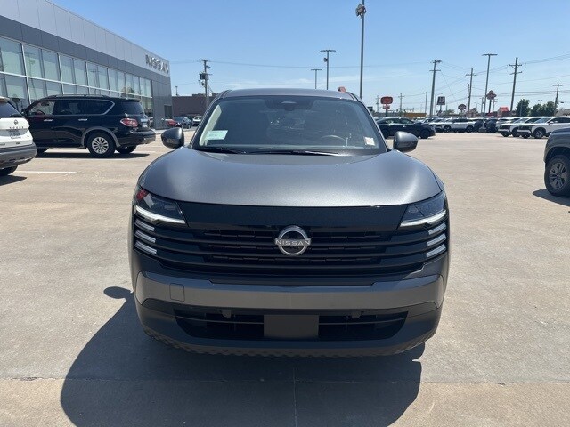 2025 Nissan Kicks SV photo 2