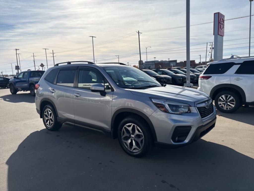 Used 2021 Subaru Forester Premium SUV