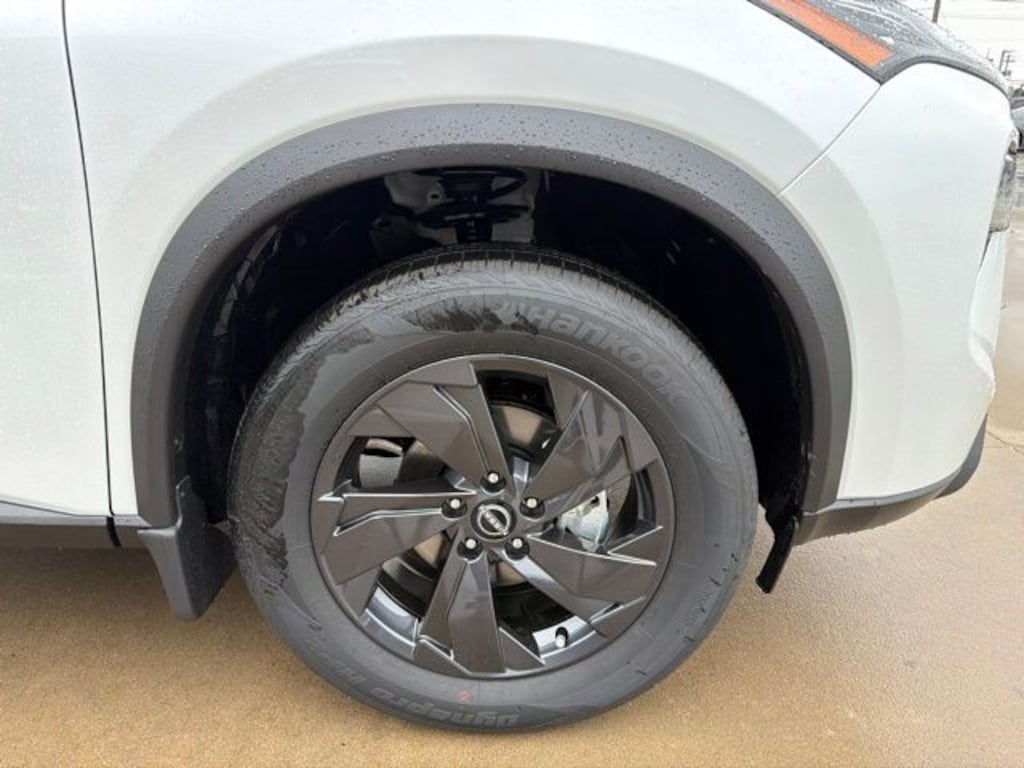 New 2026 Nissan Rogue SV SUV