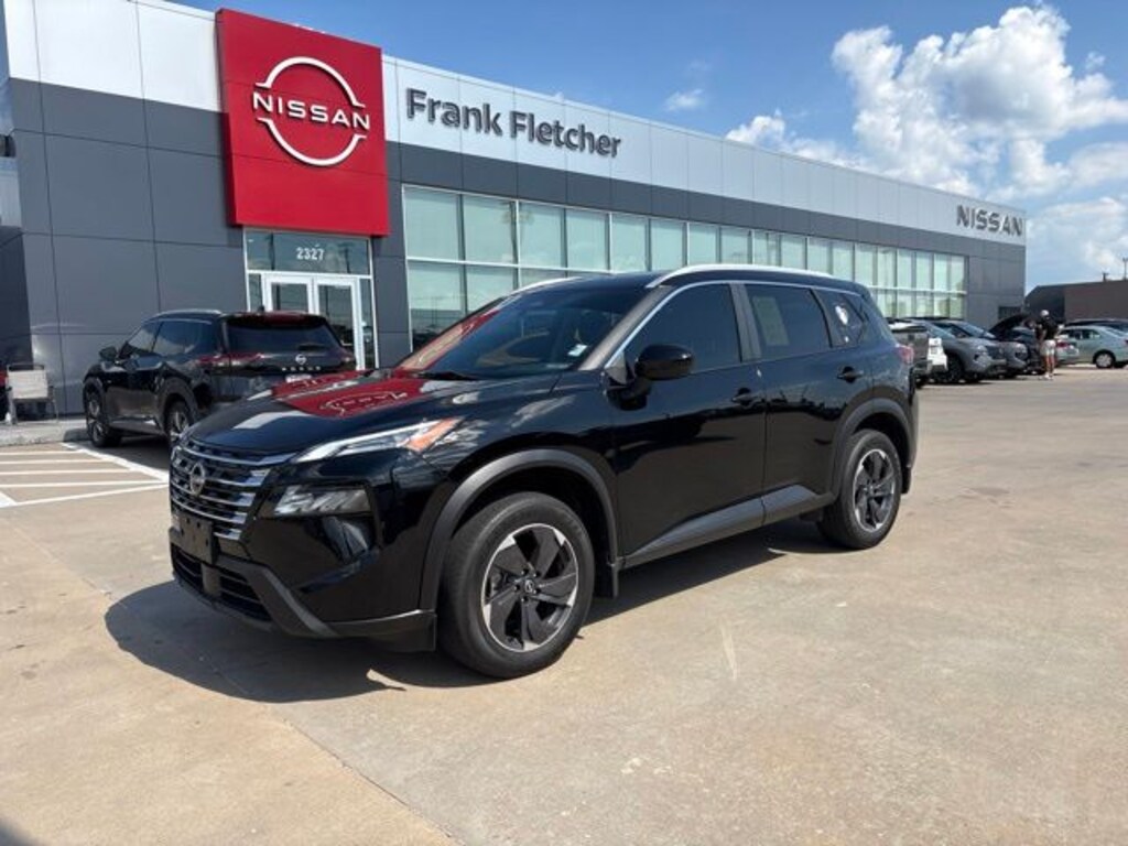 Used 2024 Nissan Rogue SV SUV