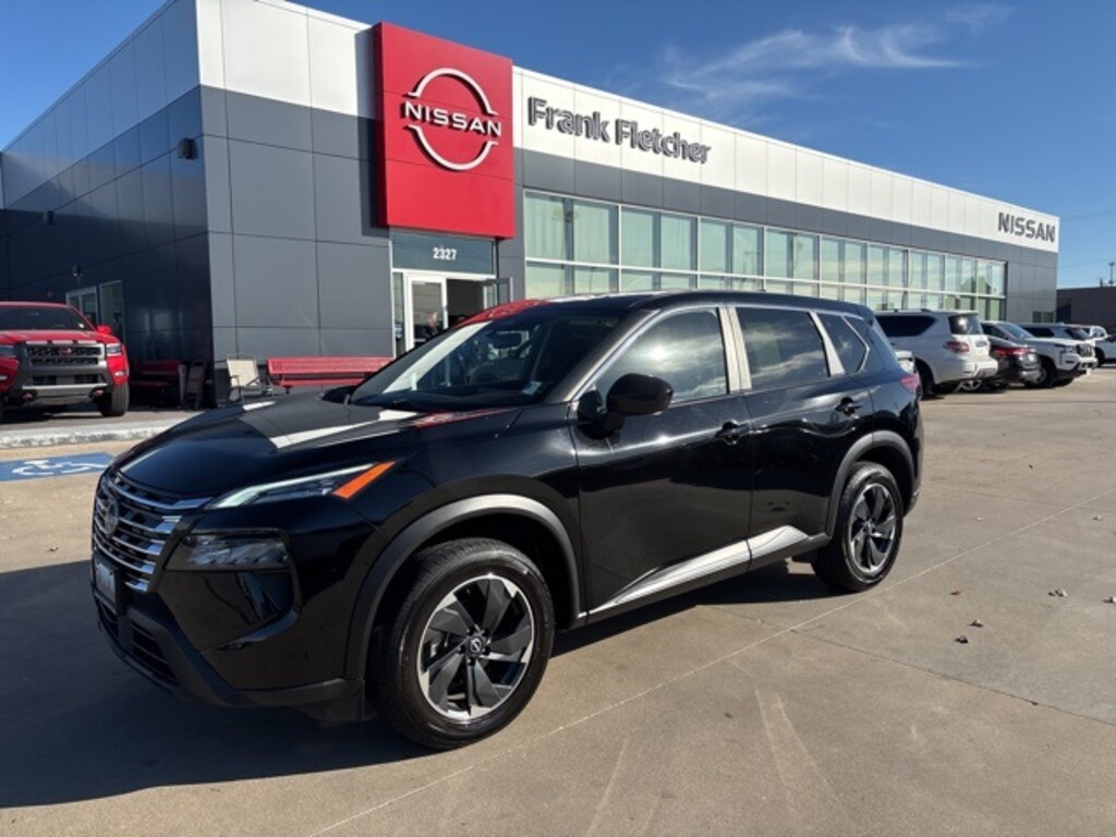 Used 2024 Nissan Rogue SV SUV