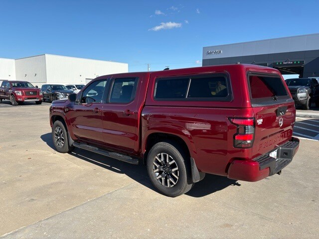 2024 Nissan Frontier SL photo 4