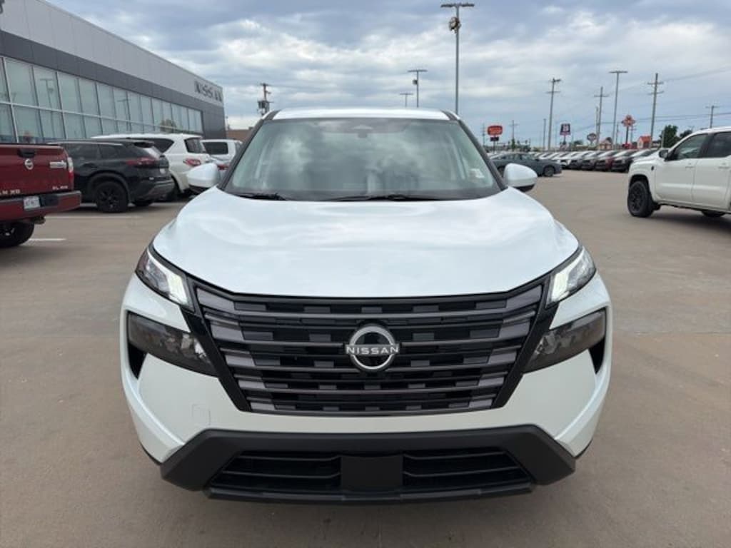 New 2026 Nissan Rogue SV SUV