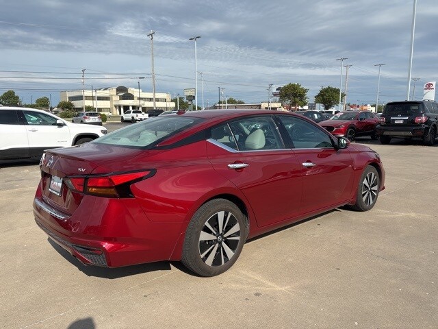 2020 Nissan Altima 2.5 SV photo 3