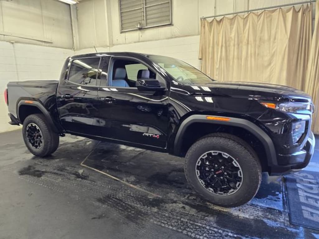 New 2026 GMC Canyon AT4 Truck