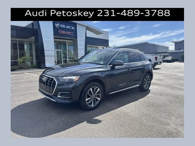 2021 Audi Q5 45 Premium Plus's photo