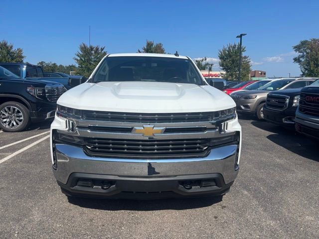 2022 Chevrolet Silverado 1500 LT photo 3