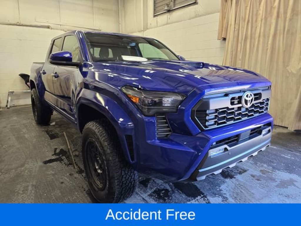 Used 2024 Toyota Tacoma TRD Sport Truck