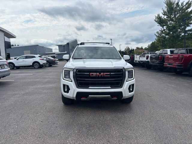2023 Gmc Yukon XL AT4 photo 2