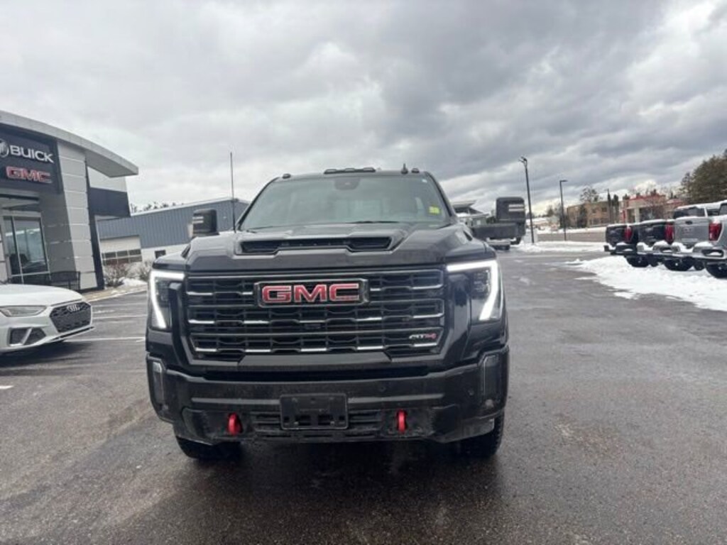 Used 2024 GMC Sierra 2500 HD AT4 Truck