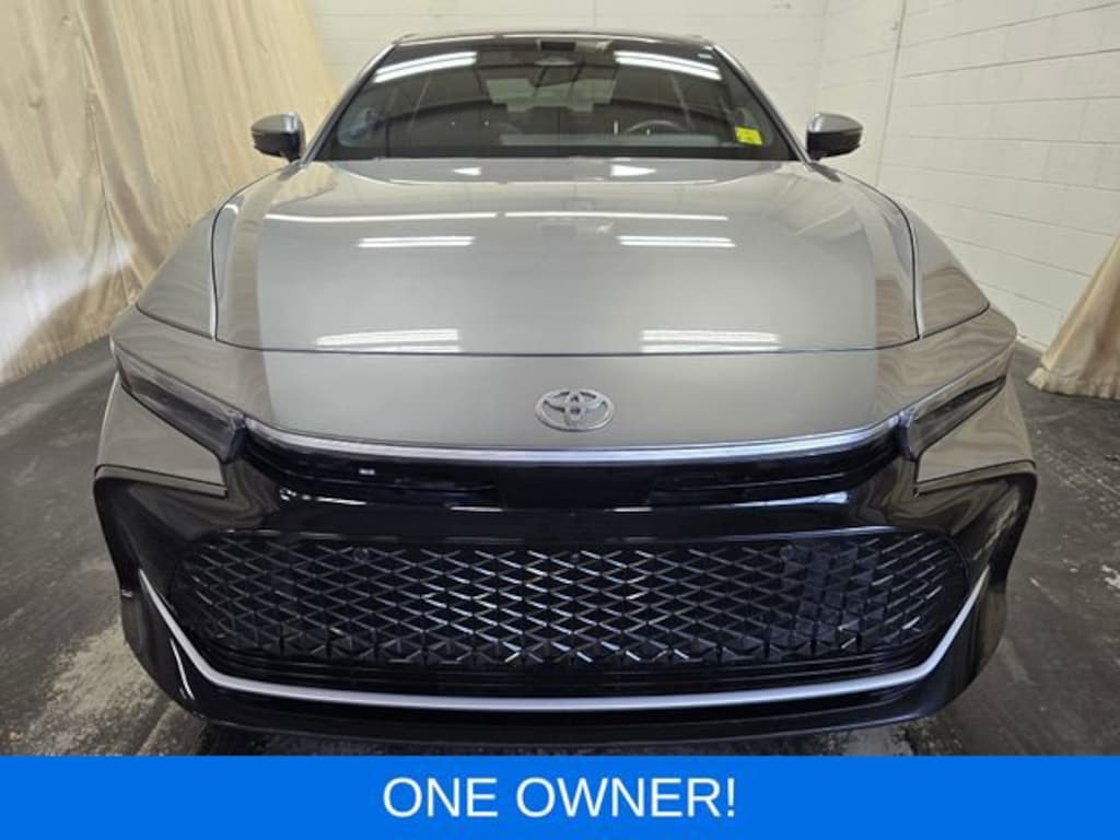 Used 2023 Toyota Crown XLE