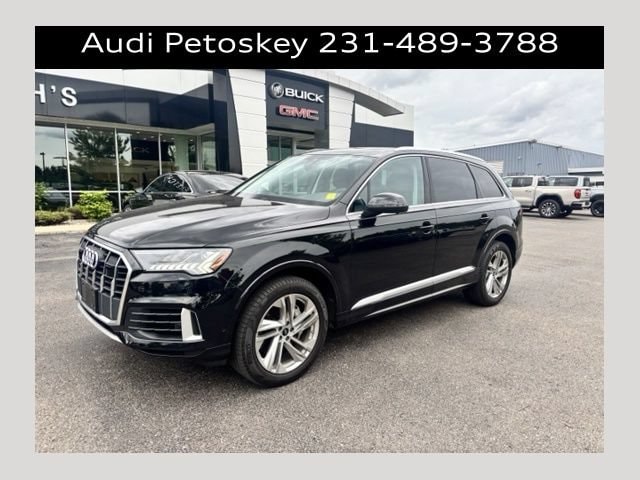 2023 Audi Q7 55 Premium Plus quattro Tiptronic's photo
