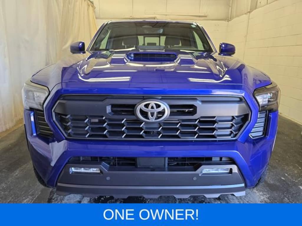 Used 2024 Toyota Tacoma TRD Sport Truck