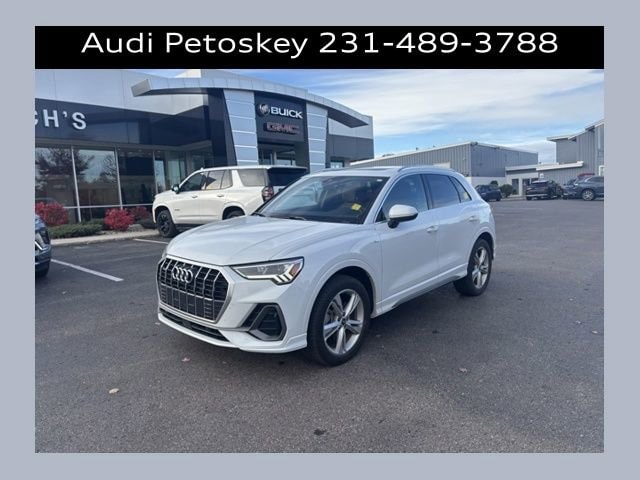 2023 Audi Q3 S Line Premium Plus's photo