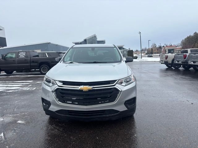 Used 2018 Chevrolet Traverse LS with VIN 1GNEVFKW4JJ208154 for sale in Petoskey, MI