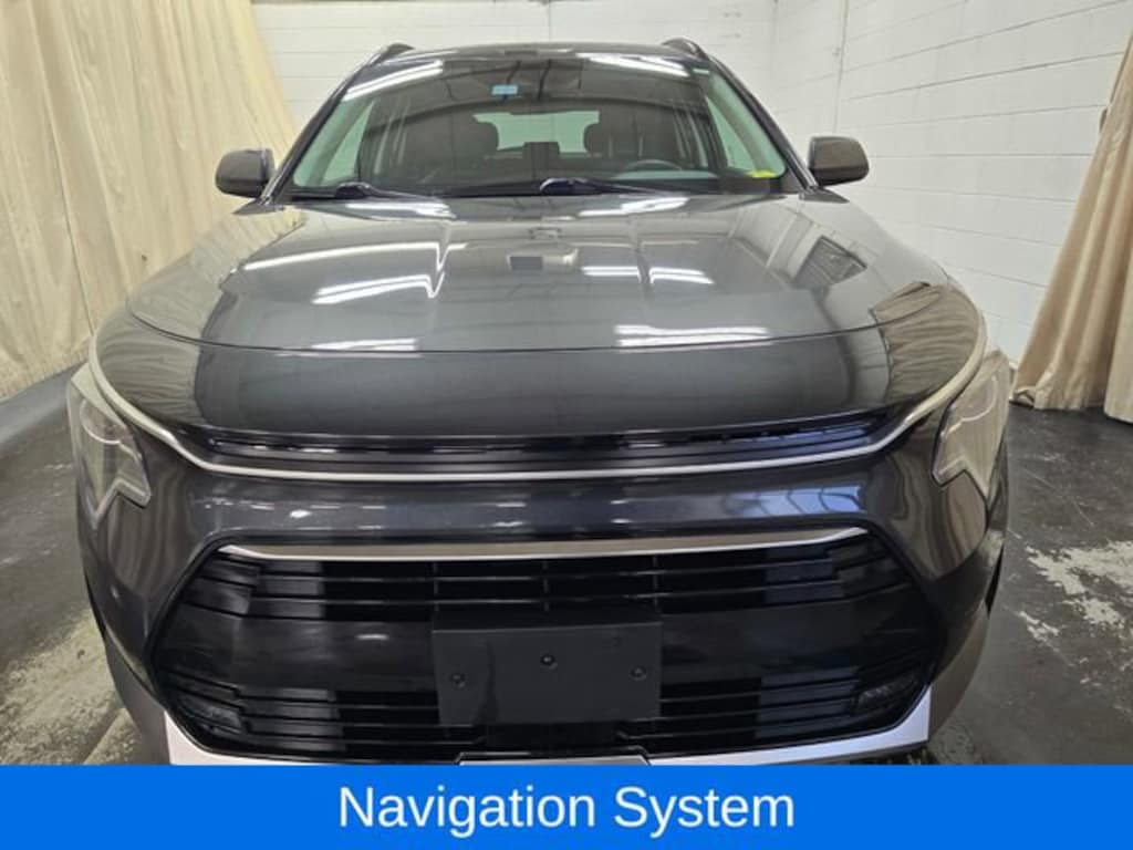 Used 2023 Kia Niro EX Touring